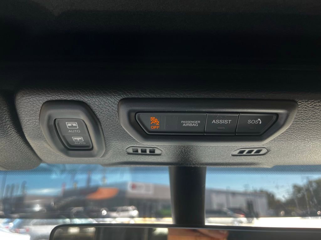 Used 2020 Jeep Wrangler Unlimited Sahara image 21