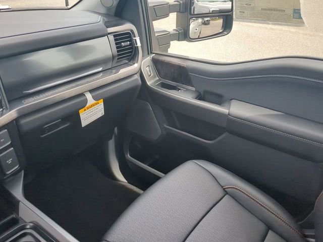 New 2026 Ford F350 Lariat w/ Black Appearance Package AWD/4WD image 7