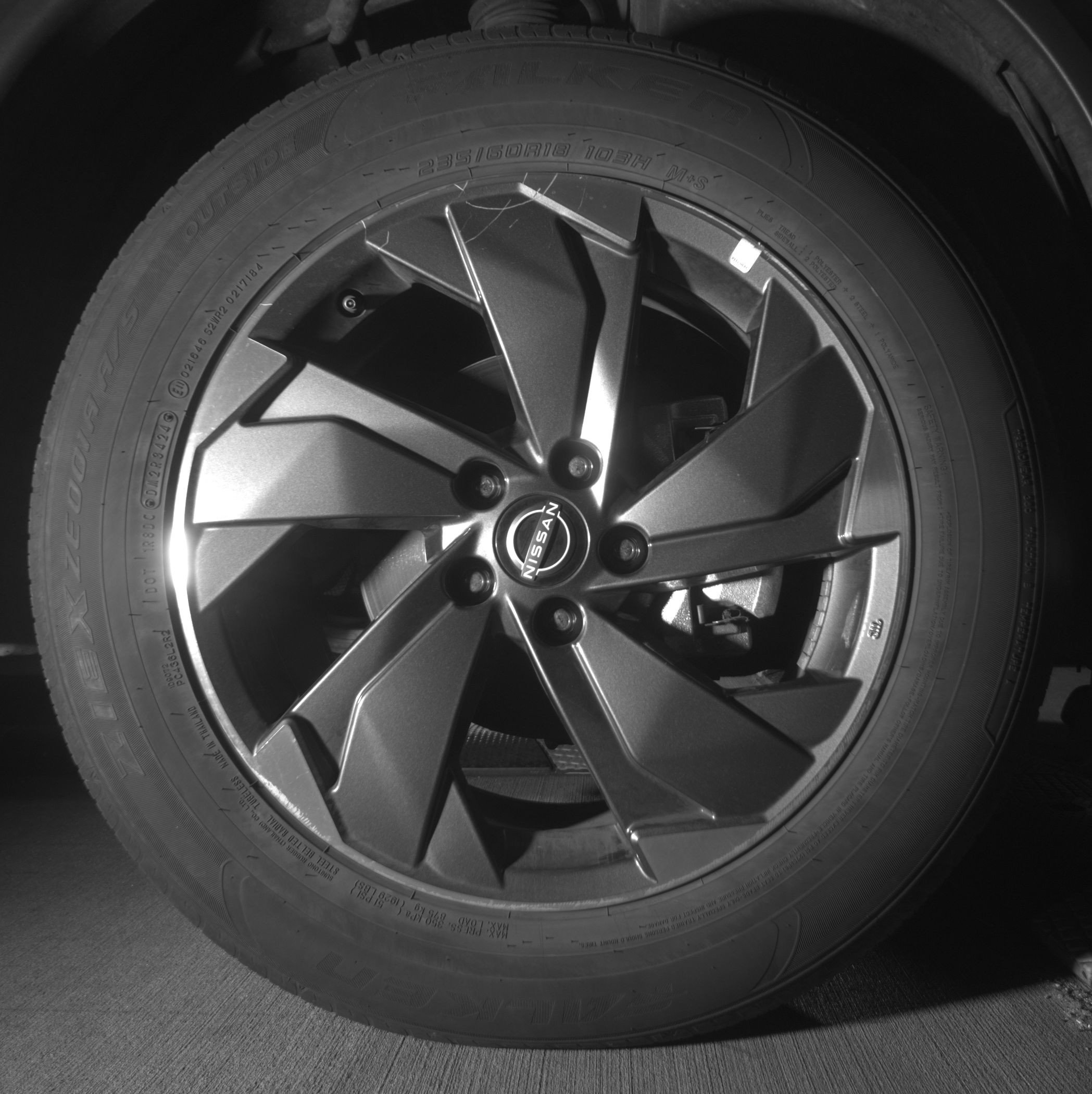 Used 2025 Nissan Rogue SV FWD image 13