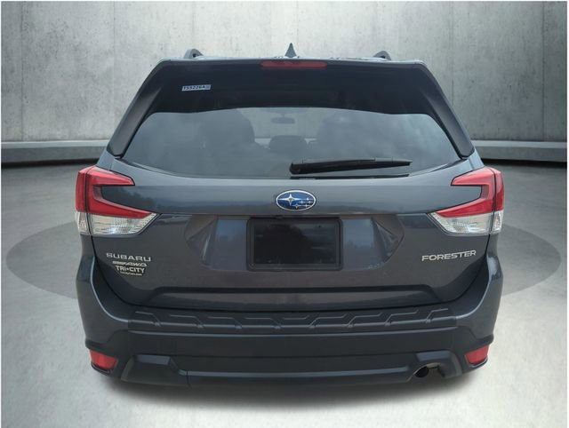 Used 2023 Subaru Forester Premium AWD/4WD image 3