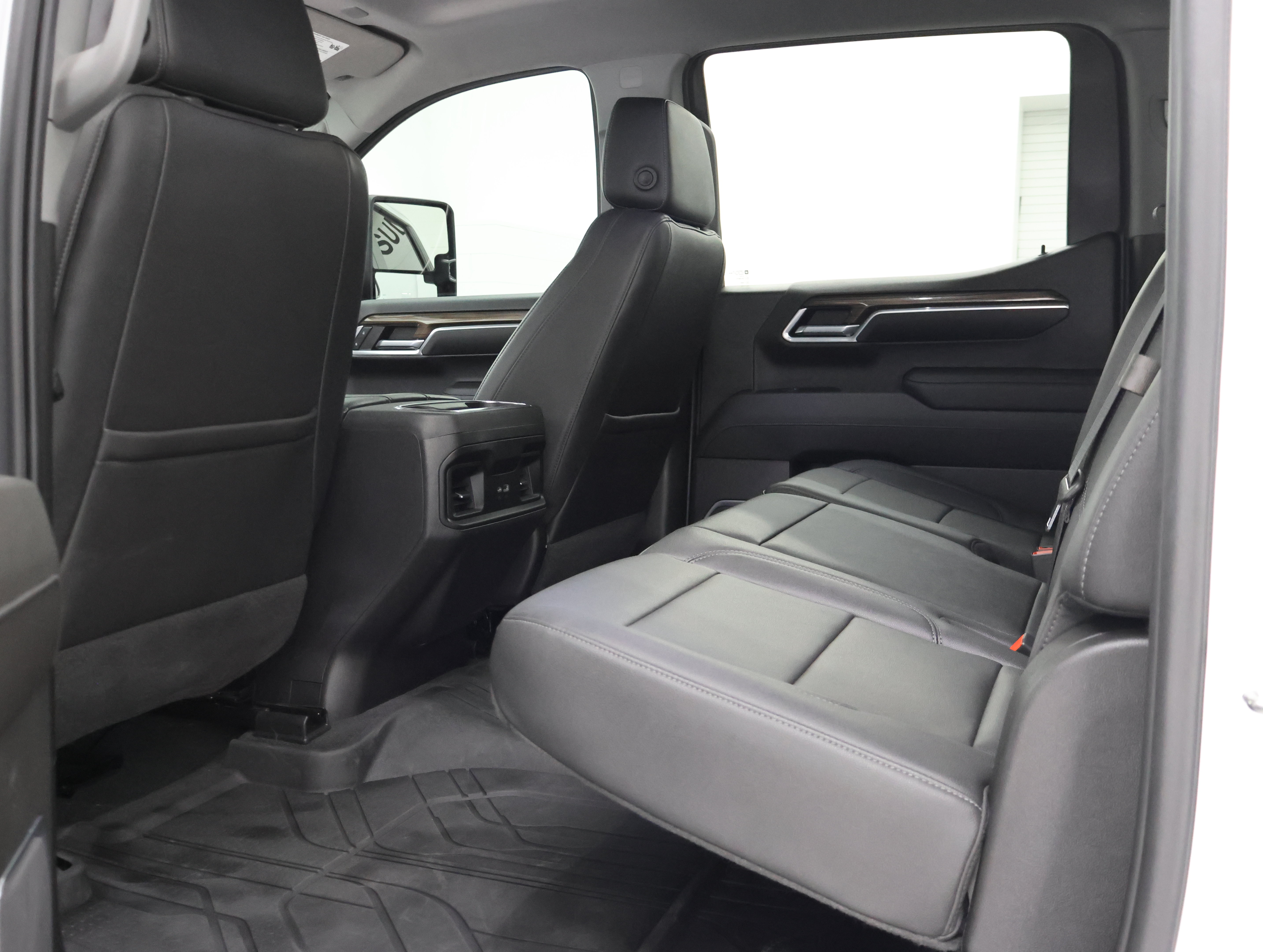 Used 2022 Chevrolet Silverado 1500 RST w/ True North Edition Plus AWD/4WD image 9