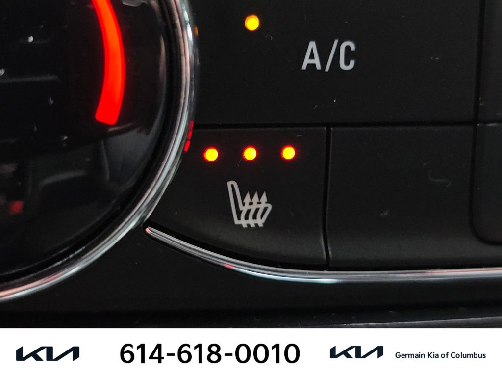 Used 2024 Chevrolet TrailBlazer LT w/ LT Cold Weather Package FWD image 31