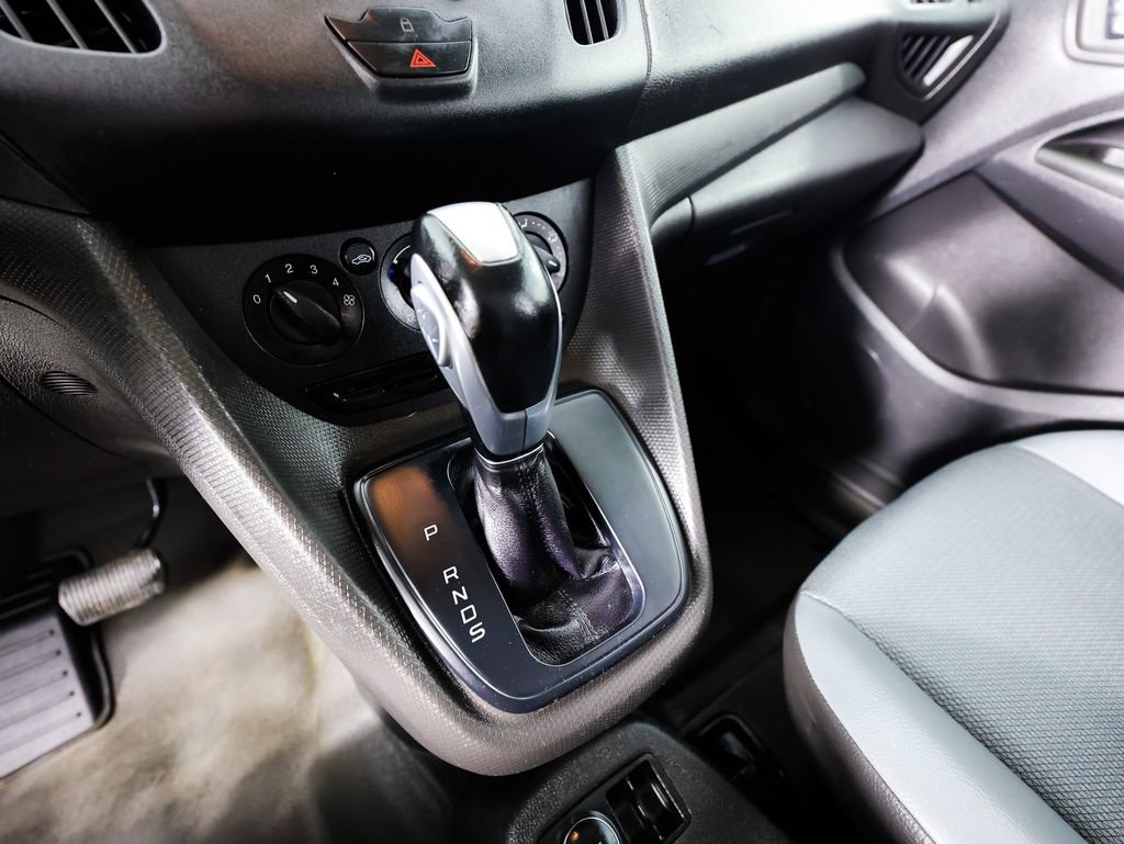 Used 2015 Ford Transit Connect XL FWD image 24