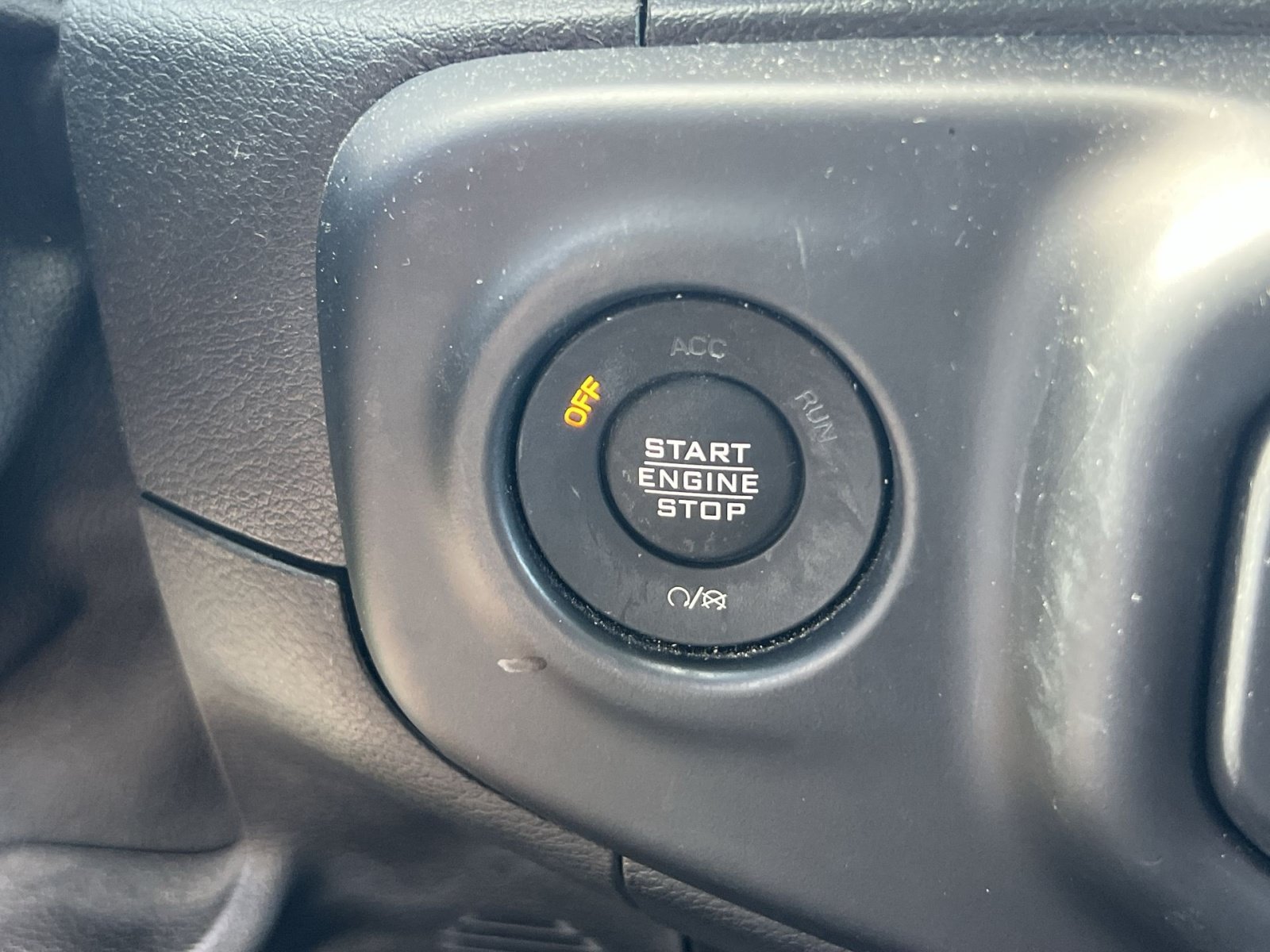 Used 2021 Jeep Wrangler Unlimited Sport AWD/4WD image 25