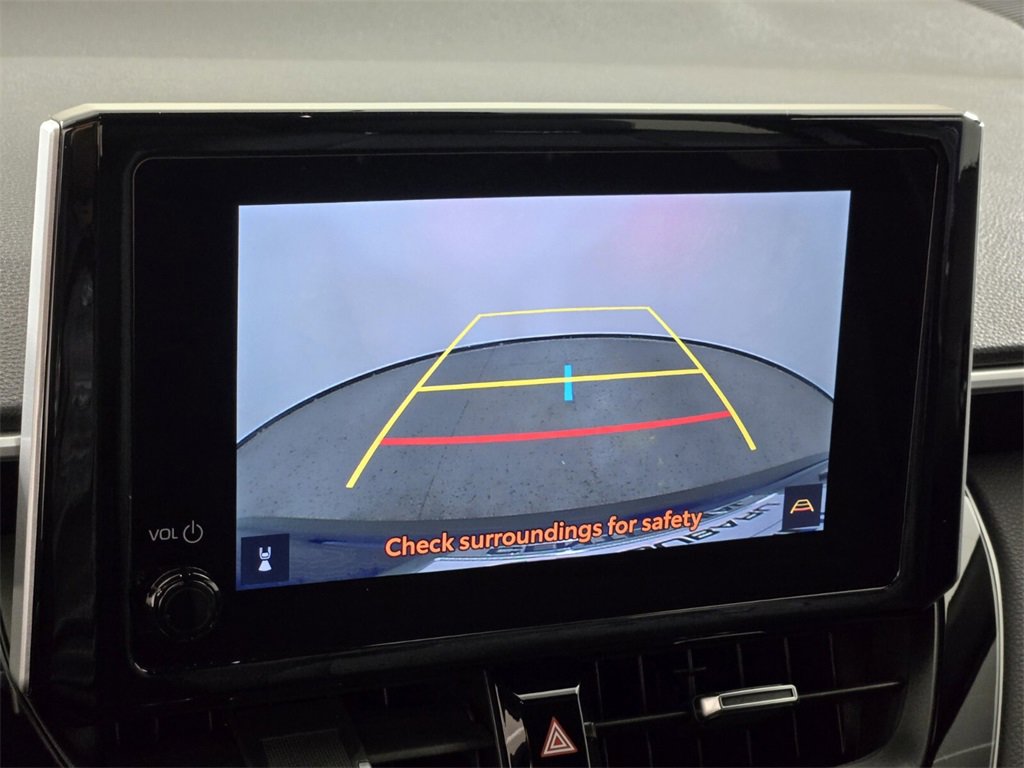 Used 2024 Toyota Corolla Cross XSE w/ Convenience Package image 31