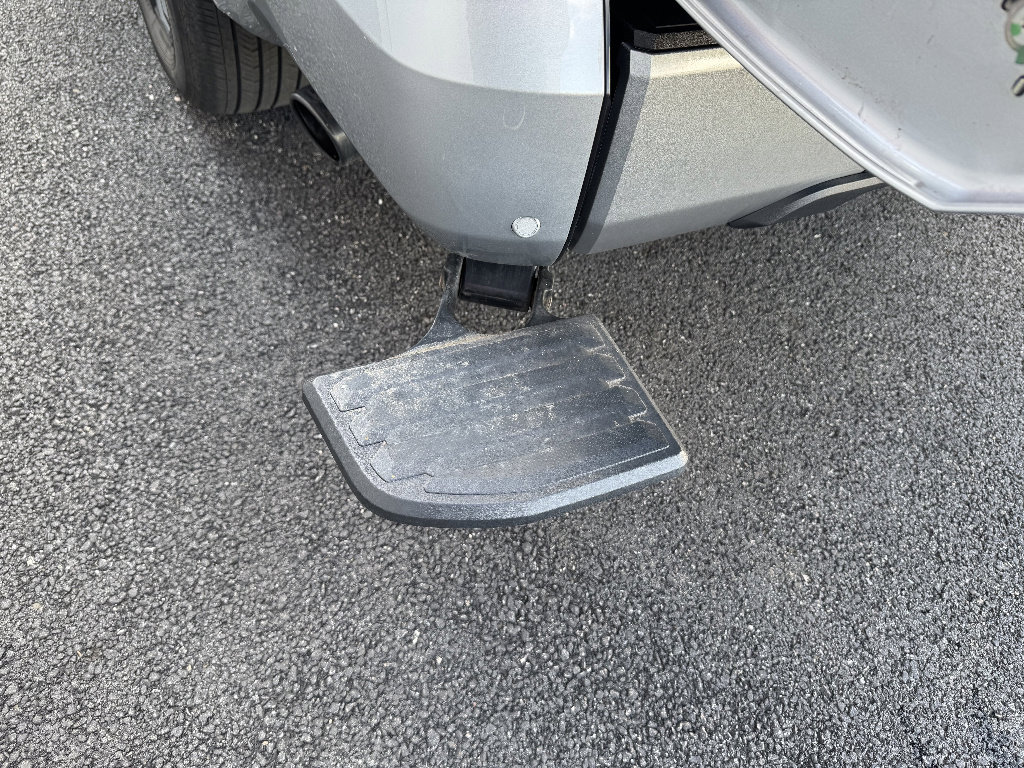 Used 2023 Toyota Tundra Platinum w/ Advanced Package image 14