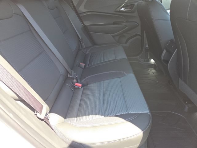 New 2026 Chevrolet Trax LT w/ Driver Confidence Package FWD image 25