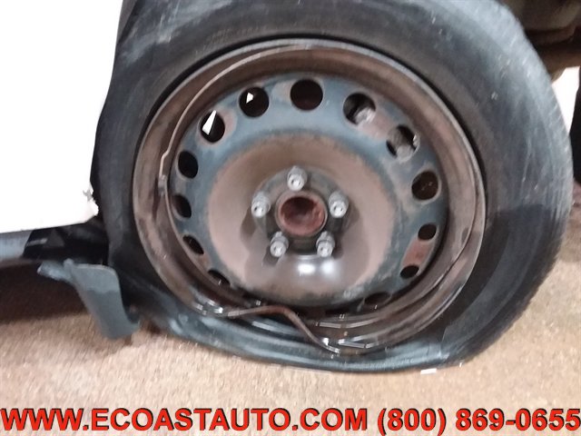 Used 2015 Ford Transit Connect XL FWD image 18