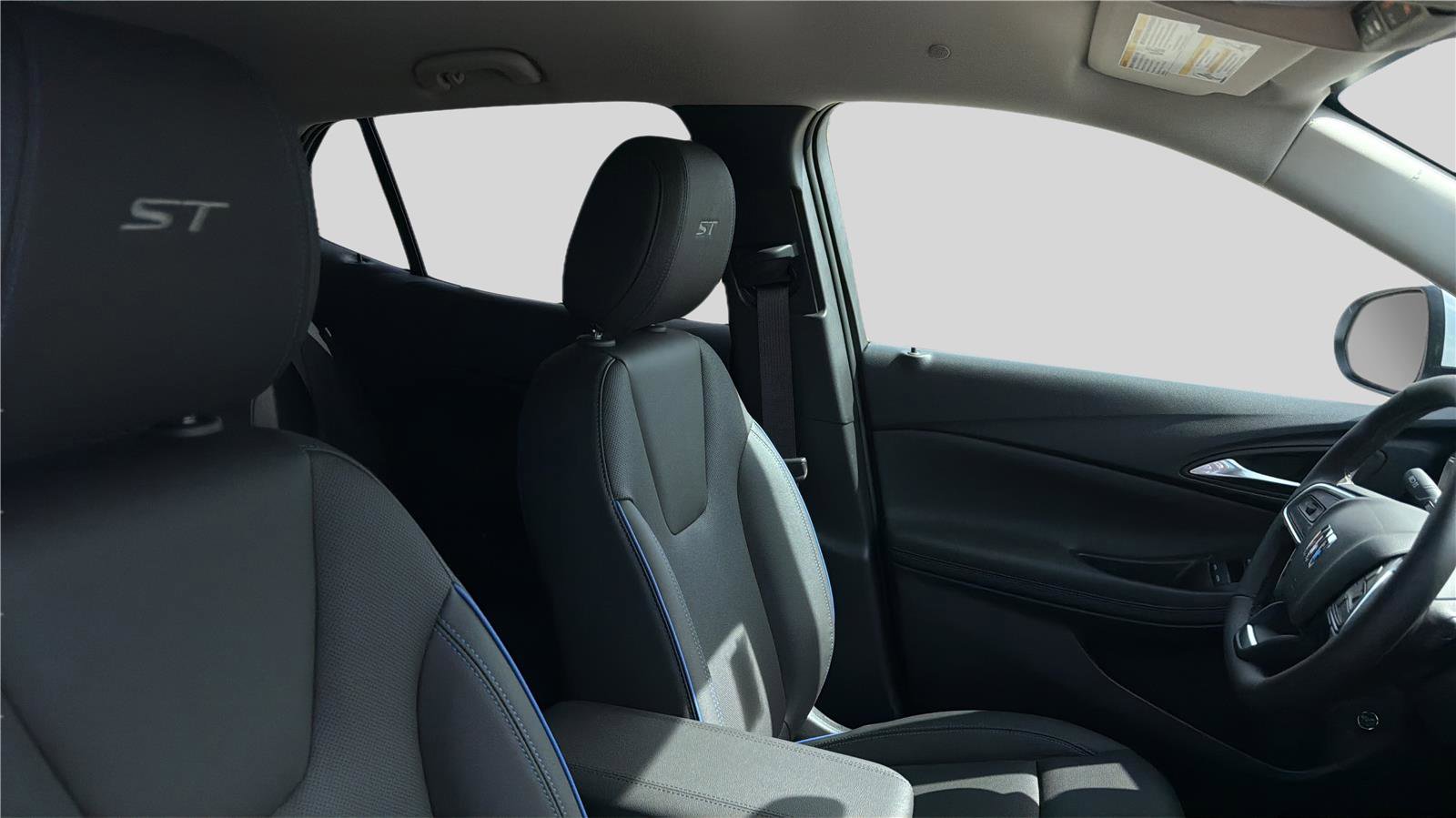 New 2026 Buick Encore GX Sport Touring image 24