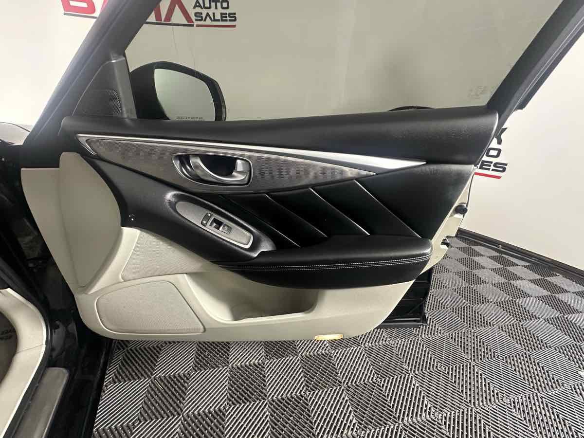 Used 2015 INFINITI Q50 AWD w/ Navigation Package image 16