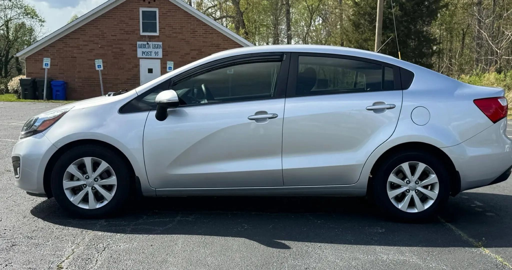 Used 2013 Kia Rio EX w/ Convenience Pkg FWD image 3