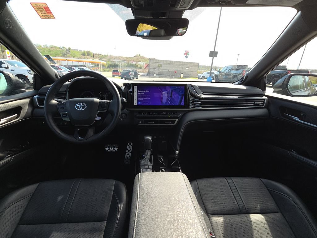 Used 2025 Toyota Camry XSE w/ Premium Plus Package image 30