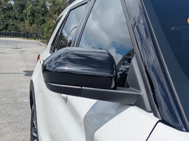 Certified 2022 Ford Explorer ST-Line w/ Class IV Trailer Tow Package RWD image 12