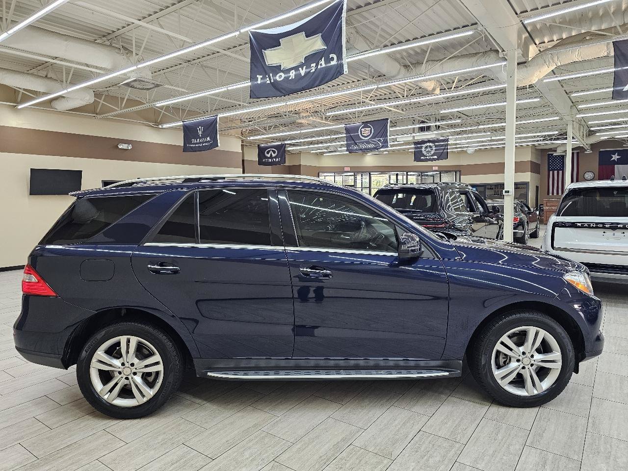 Used 2015 Mercedes-Benz ML 350 2WD w/ Premium 1 Package image 5