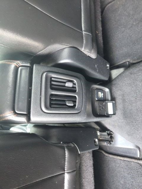 Used 2018 Jeep Compass Limited AWD/4WD image 38