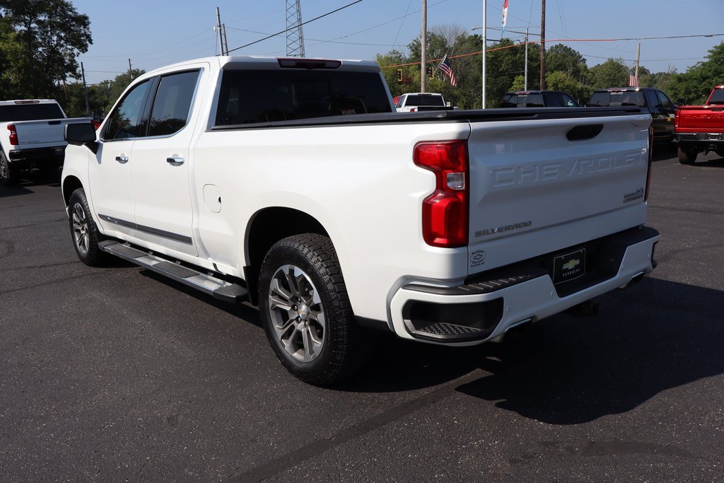 Used 2023 Chevrolet Silverado 1500 High Country w/ Z71 Off-Road Package image 35