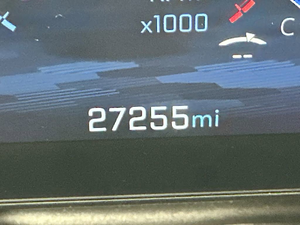 Used 2025 Chevrolet Equinox LT image 32