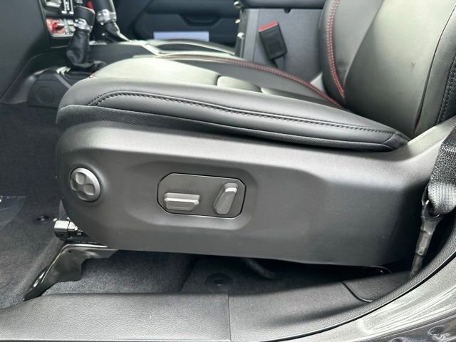 New 2025 Jeep Gladiator Rubicon w/ Convenience Group image 19