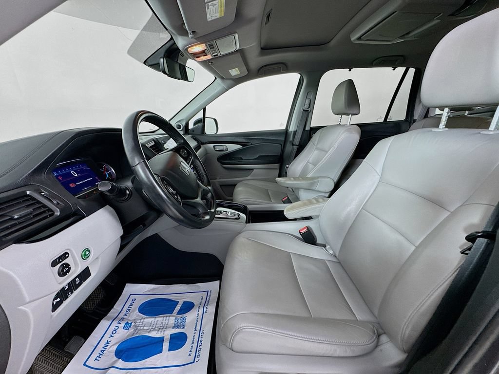 Used 2022 Honda Pilot Touring image 28