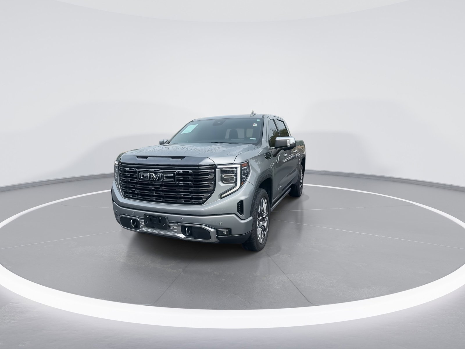 Used 2024 GMC Sierra 1500 Denali Ultimate image 3