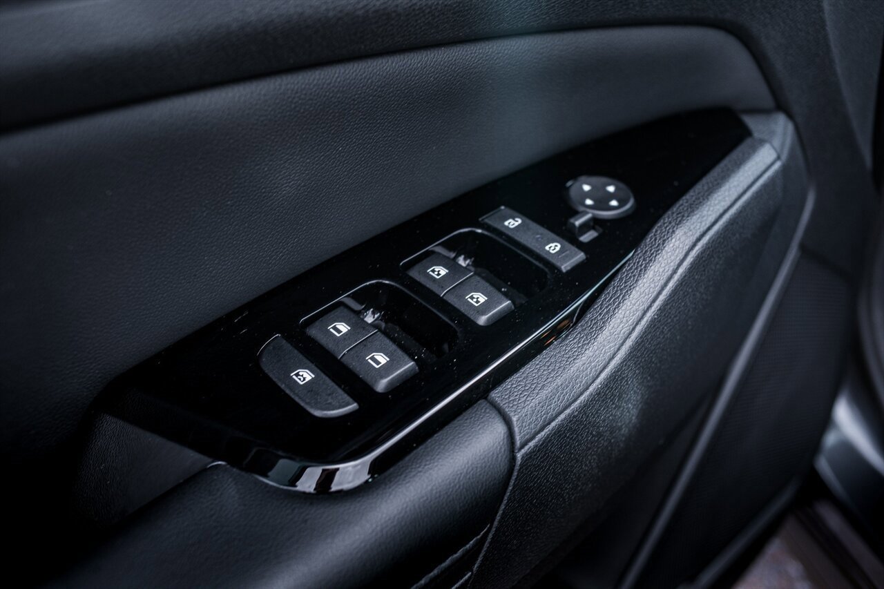 Used 2024 Kia Sportage EX image 15