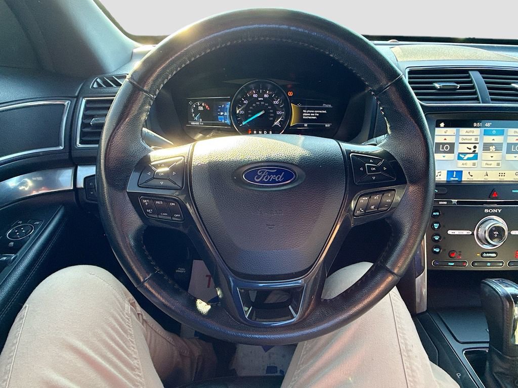 Used 2018 Ford Explorer Sport image 11