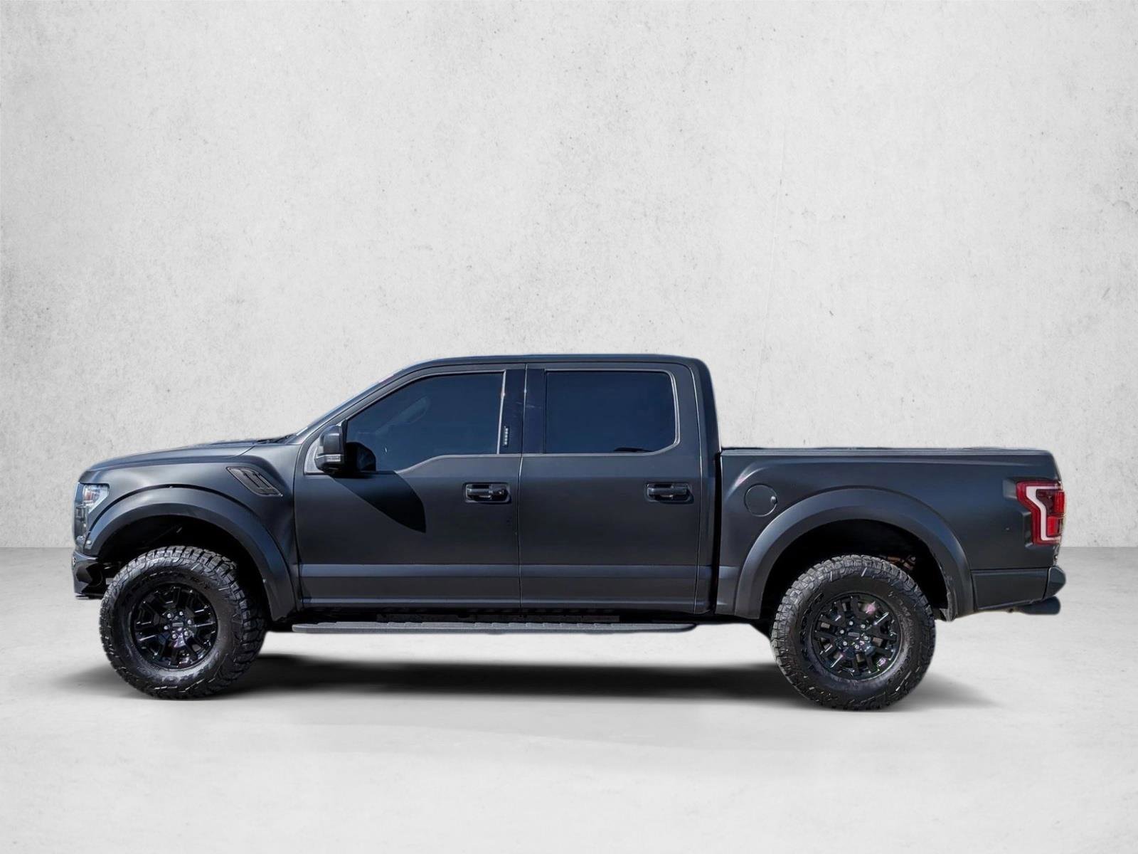 Used 2020 Ford F150 Raptor w/ Equipment Group 802A Luxury AWD/4WD image 9