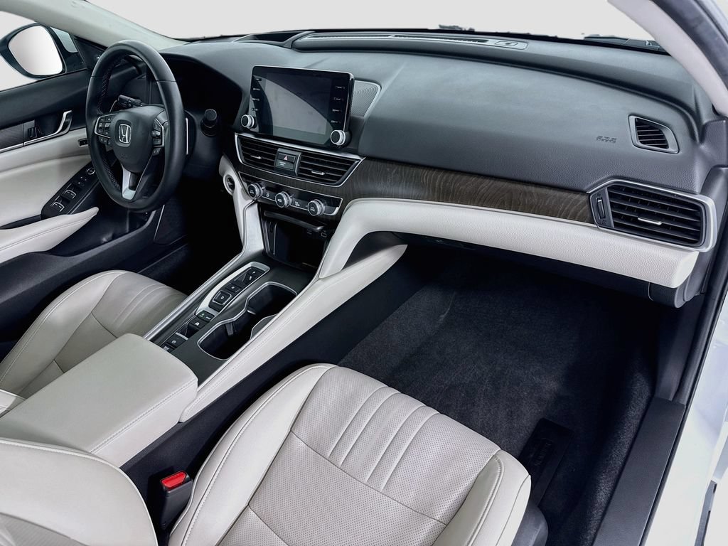 Certified 2021 Honda Accord Touring image 17