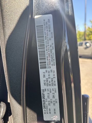 Used 2015 Jeep Wrangler Unlimited Sahara w/ Connectivity Group AWD/4WD image 28