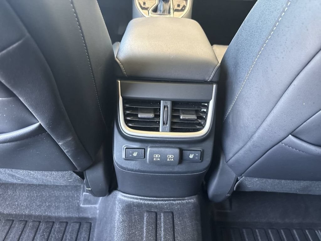 Used 2022 Subaru Legacy Limited AWD/4WD image 21