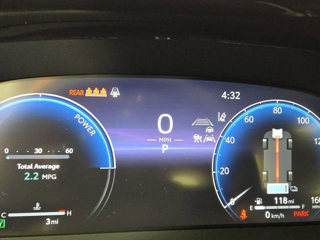 Used 2025 Toyota Crown Signia image 19