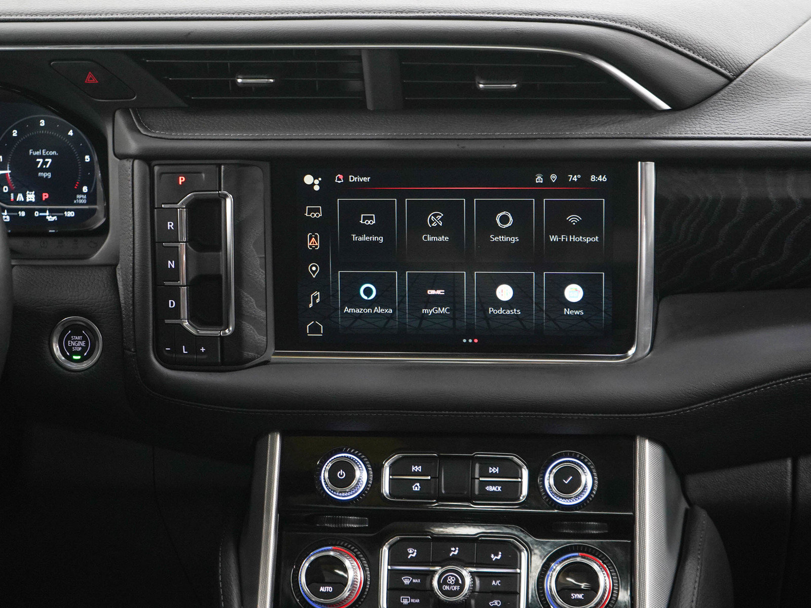 Used 2022 GMC Yukon Denali w/ Denali Premium Package AWD/4WD image 16