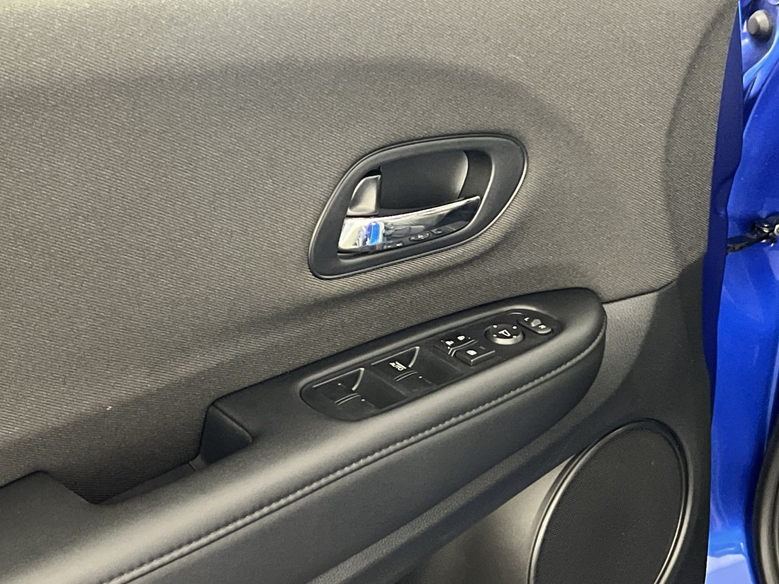 Used 2022 Honda HR-V Sport image 16