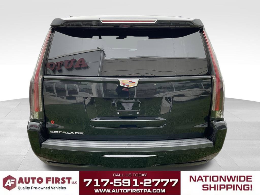 Used 2020 Cadillac Escalade ESV Platinum AWD/4WD image 3