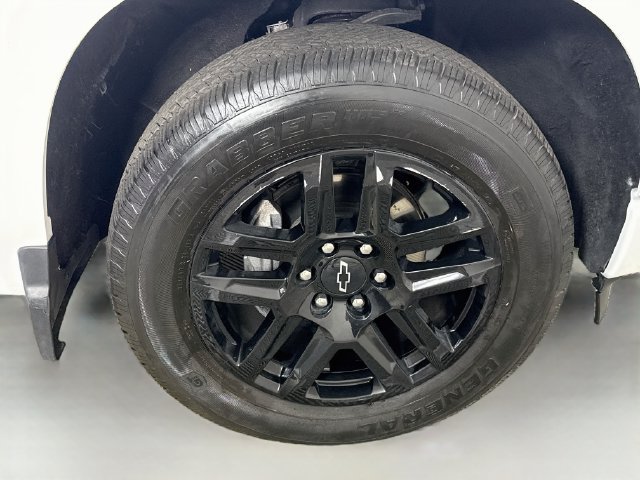 Used 2023 Chevrolet Silverado 1500 Custom RWD image 30