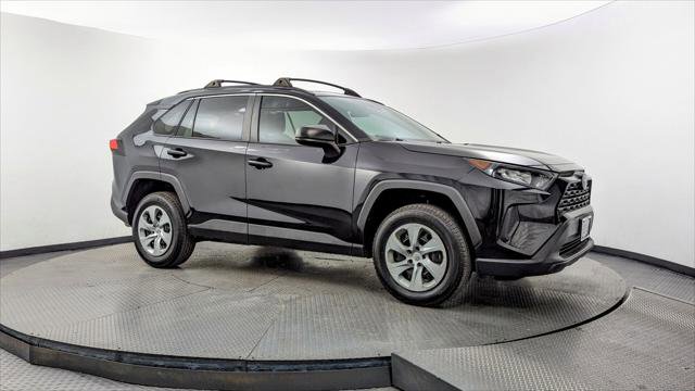 Used 2020 Toyota RAV4 LE FWD image 11