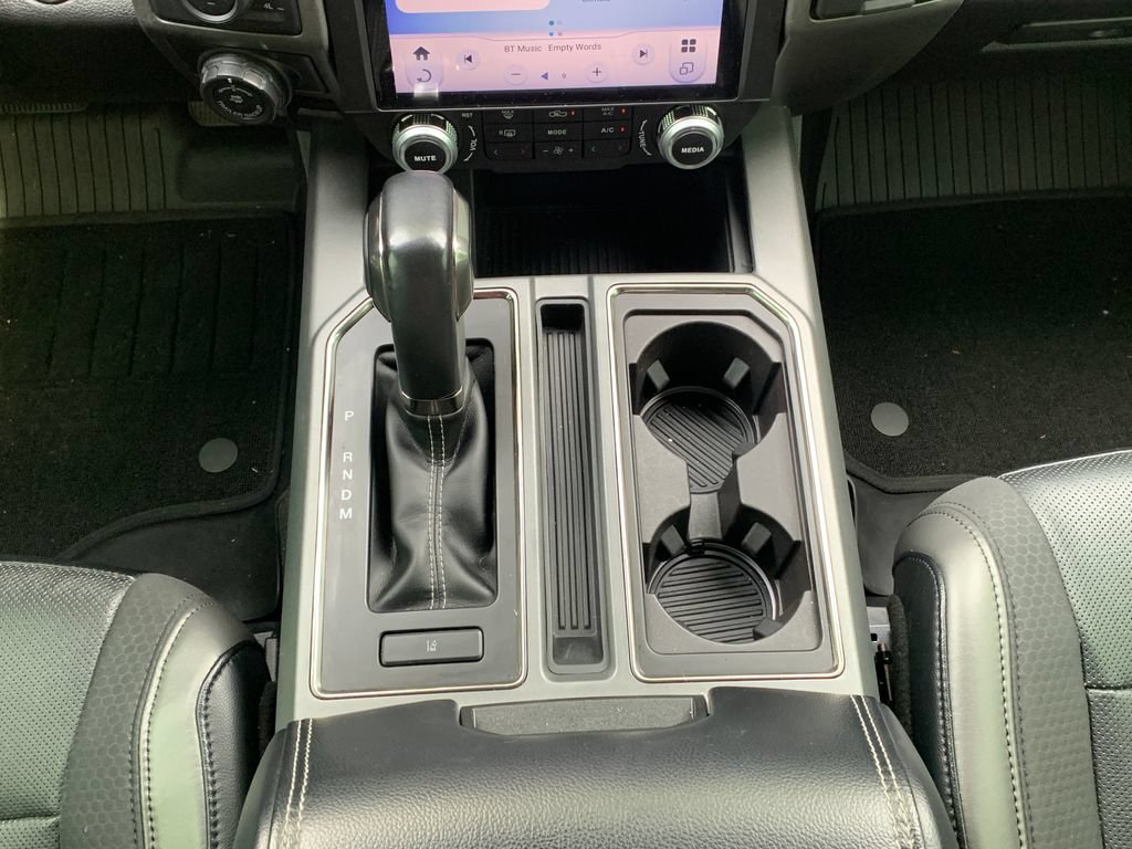 Used 2019 Ford F150 Raptor w/ Equipment Group 802A Luxury AWD/4WD image 18