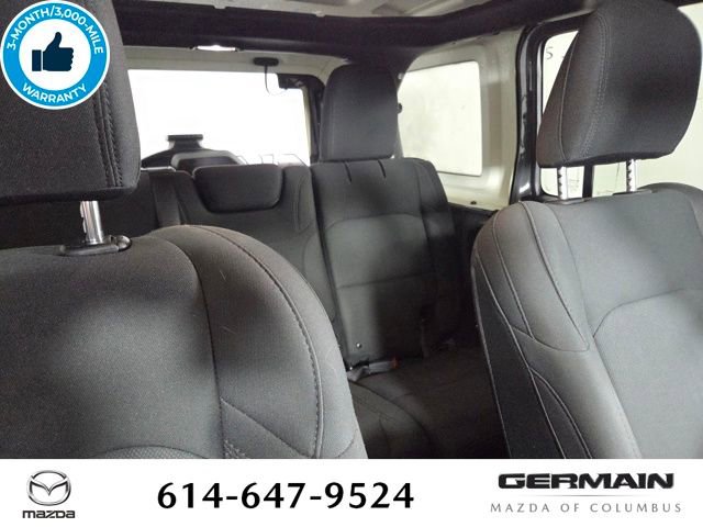 Used 2019 Jeep Wrangler Unlimited Sport S image 18