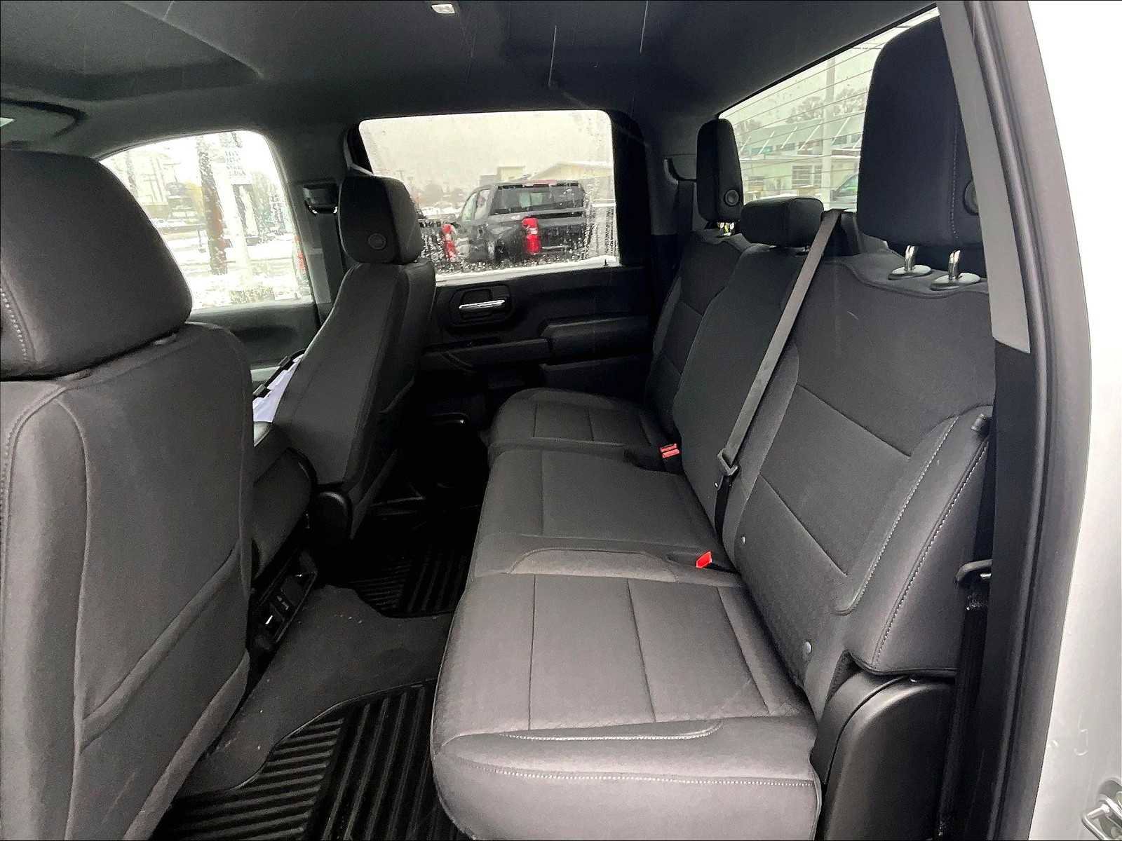 New 2025 Chevrolet Silverado 2500 Custom w/ Custom Value Package image 15