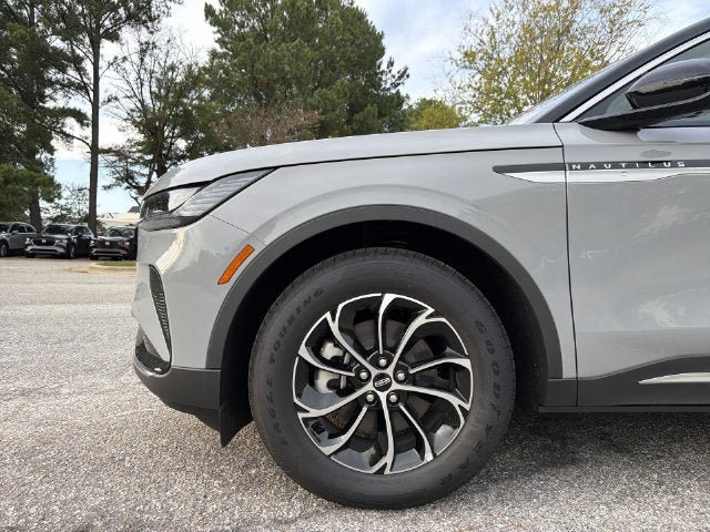 New 2026 Lincoln Nautilus Premier w/ Equipment Group 102A AWD/4WD image 10