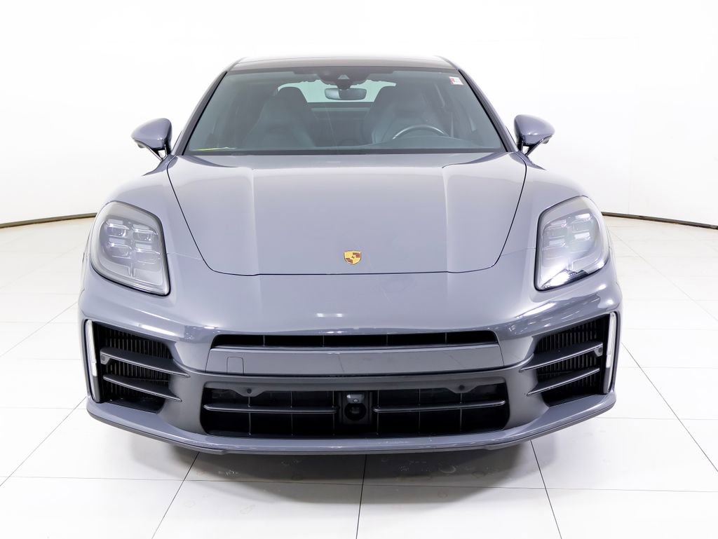 Certified 2025 Porsche Panamera w/ Premium Package RWD image 32