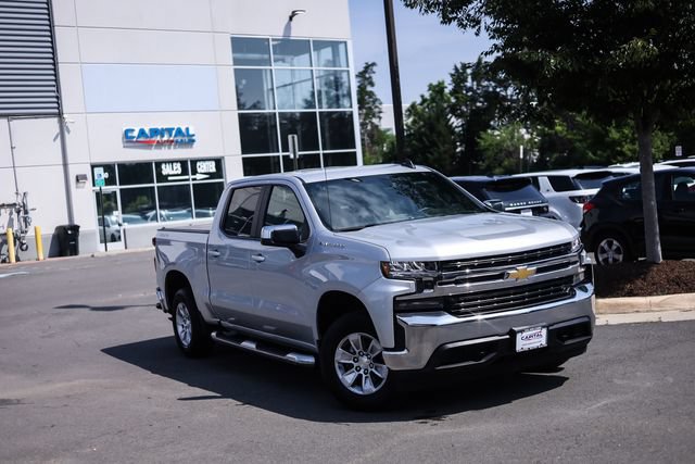 Used 2022 Chevrolet Silverado 1500 LT w/ Fleet Comfort Package AWD/4WD image 2