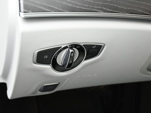 Used 2022 Mercedes-Benz E 350 Sedan image 20