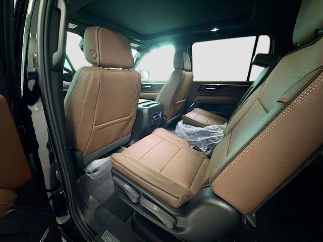 New 2026 Chevrolet Suburban High Country w/ Sun And Tow Package image 30