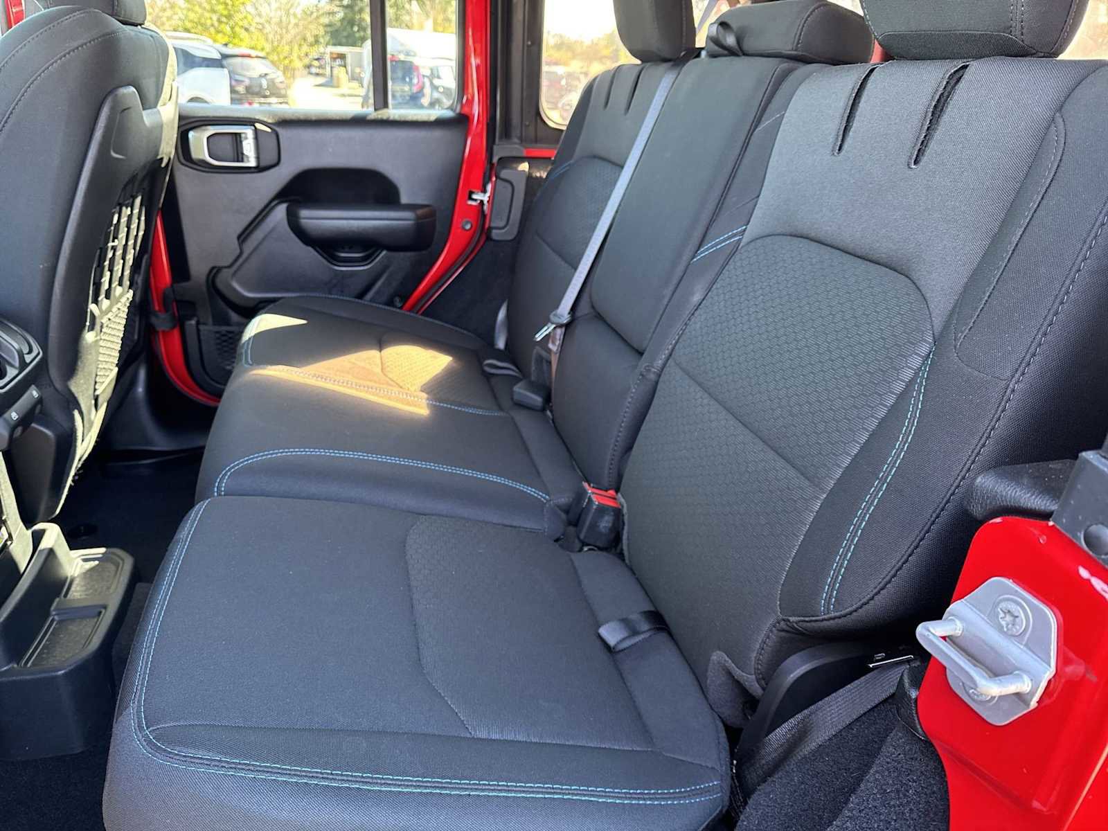 Used 2022 Jeep Wrangler Unlimited Rubicon 4xe image 18