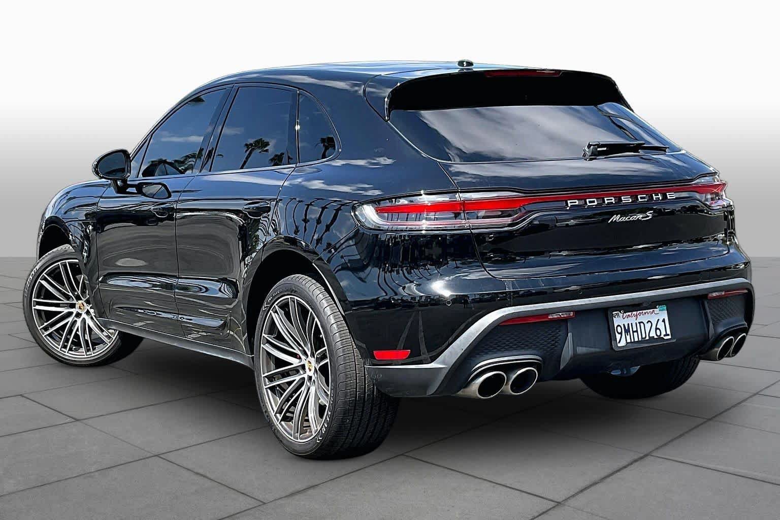 Used 2023 Porsche Macan S AWD/4WD image 10