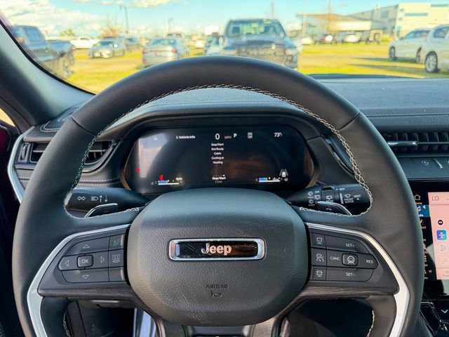 New 2026 Jeep Grand Cherokee Laredo image 14