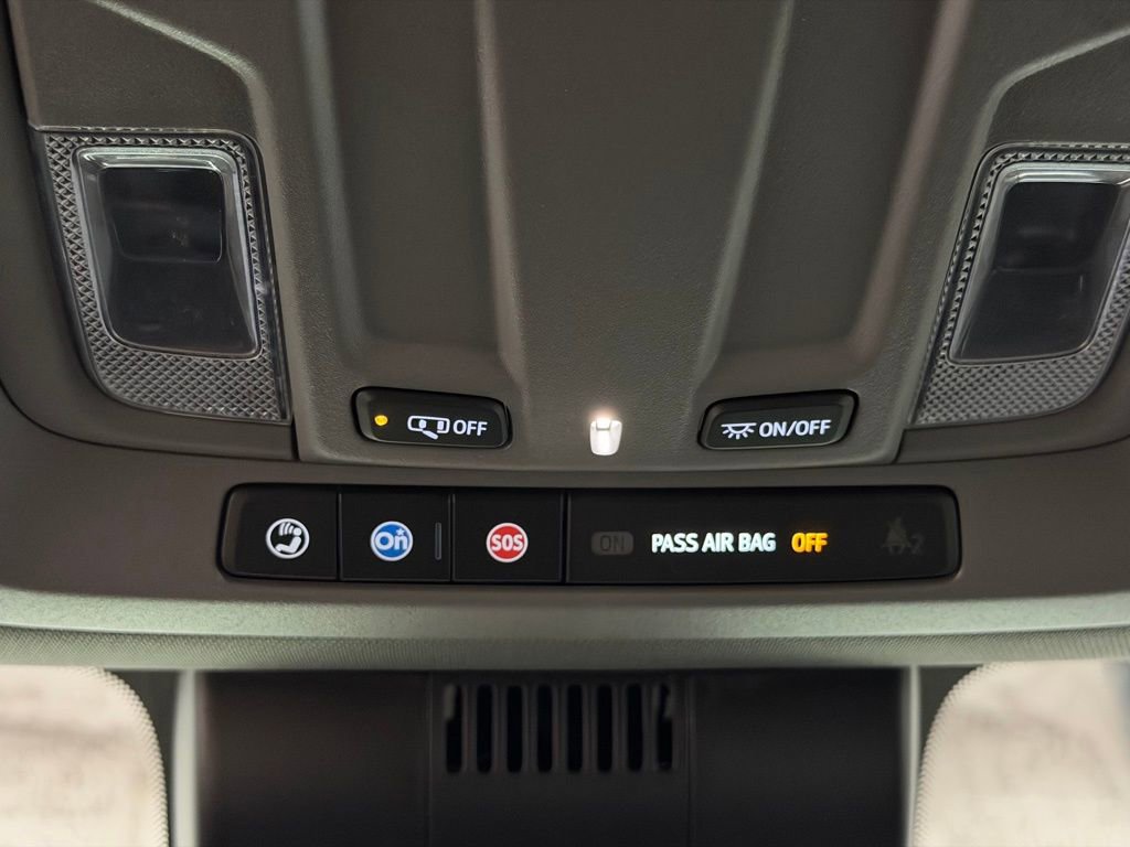 Certified 2022 Chevrolet Silverado 1500 RST w/ Protection Package image 33