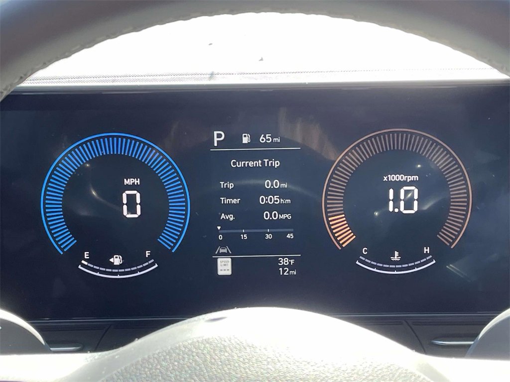 New 2026 Hyundai Kona SEL Premium image 18