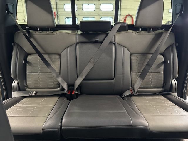 Used 2024 Chevrolet Silverado 2500 ZR2 w/ Technology Package image 29